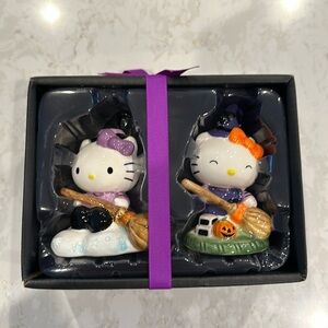 Hello Kitty Salt & Pepper Shaker